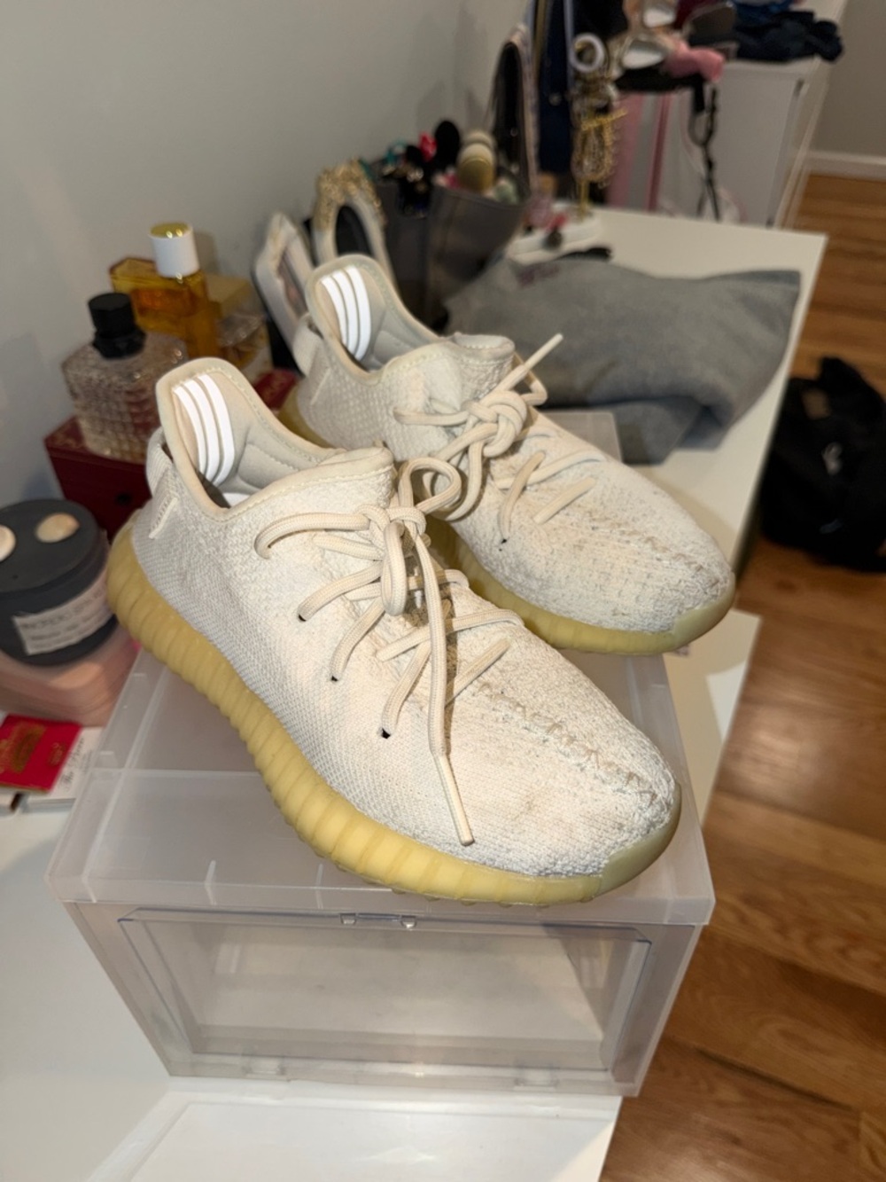 Yeezy Sneakers Cream Upper Yellow Gum Sole
